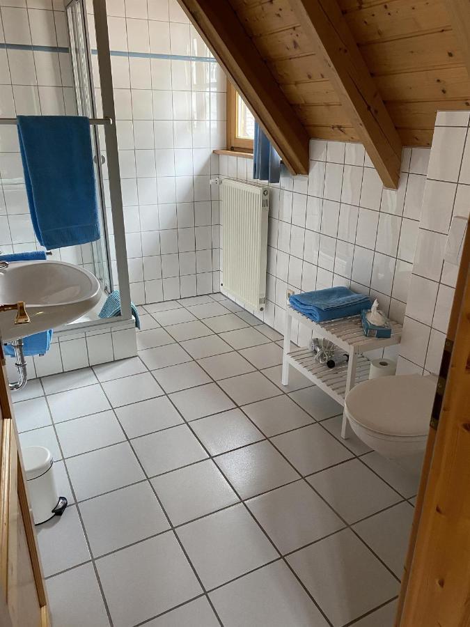 Gaestehaus Winzerhof Bader Heuchelheim-Klingen ภายนอก รูปภาพ